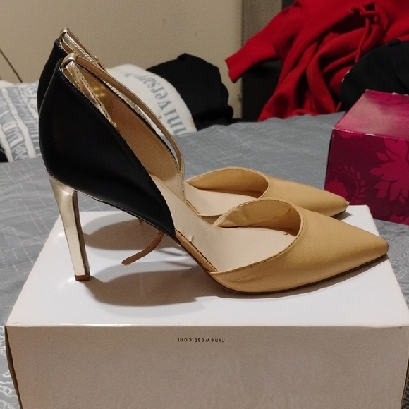 Nine West Shoes - Nine West Black and Tan Stiletto Heels